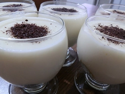 Pirinç Unlu Muhallebi Tarifi ve Malzemeleri